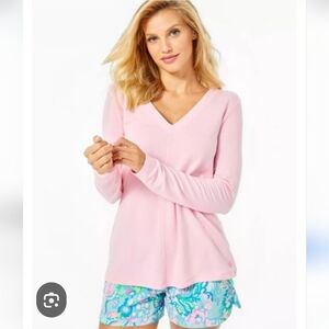 Lilly Pulitzer Soft Pink Luxletic Areli V-Neck Pullover Top